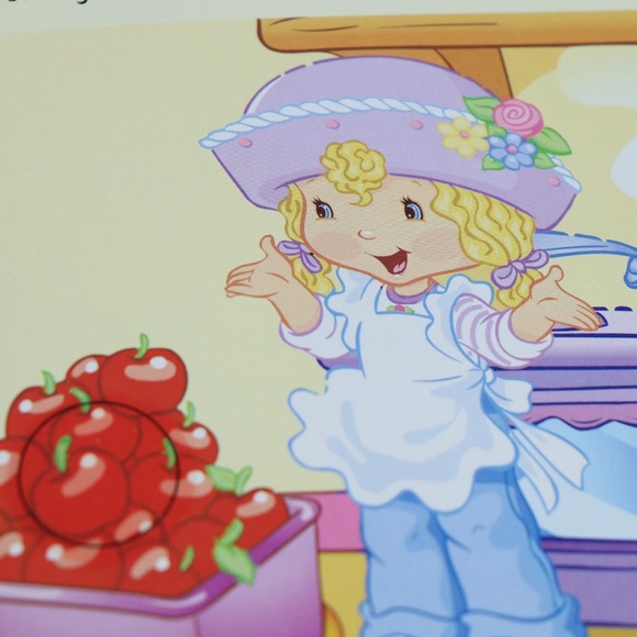 2003 Strawberry Shortcake The Berrylicious Bake-off Book Scratch and Sniff - Picture 6 of 12